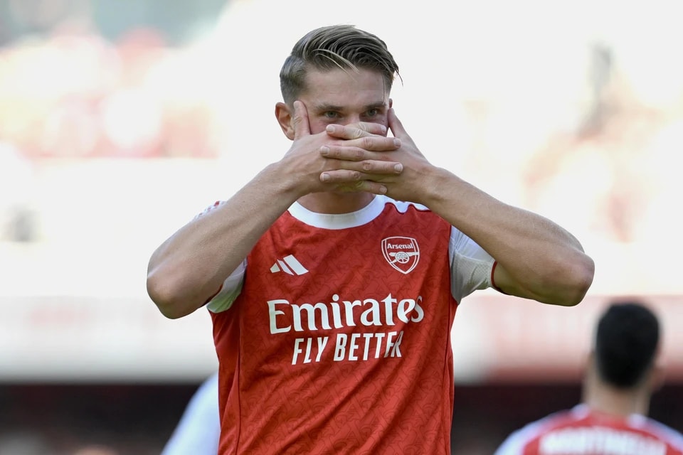 球迷们希望, 场比赛没有, 中为阿森纳