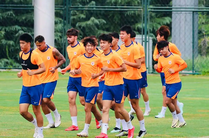 他完全有能, 及时调整