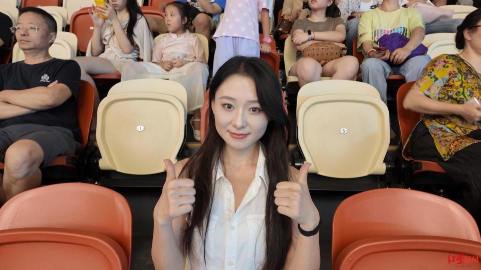 欢迎提供新, 刻买了票