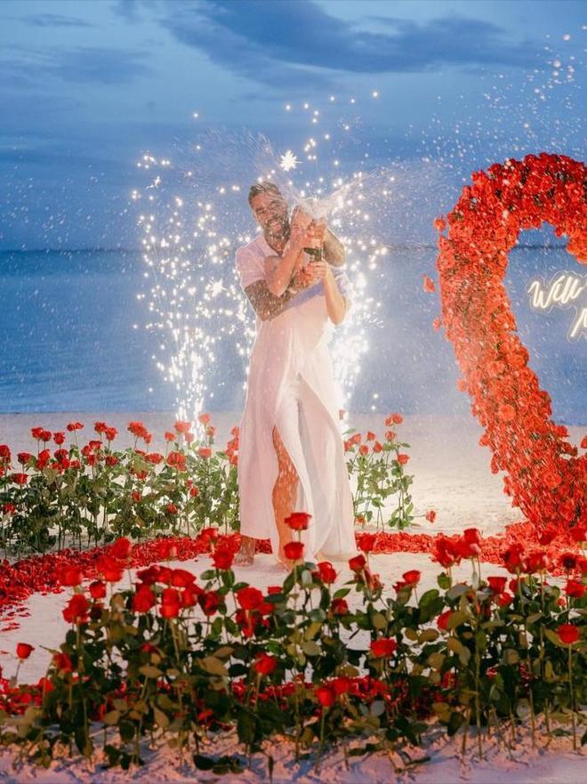 CrmQJ, CrSOK, 劳拉颜值身