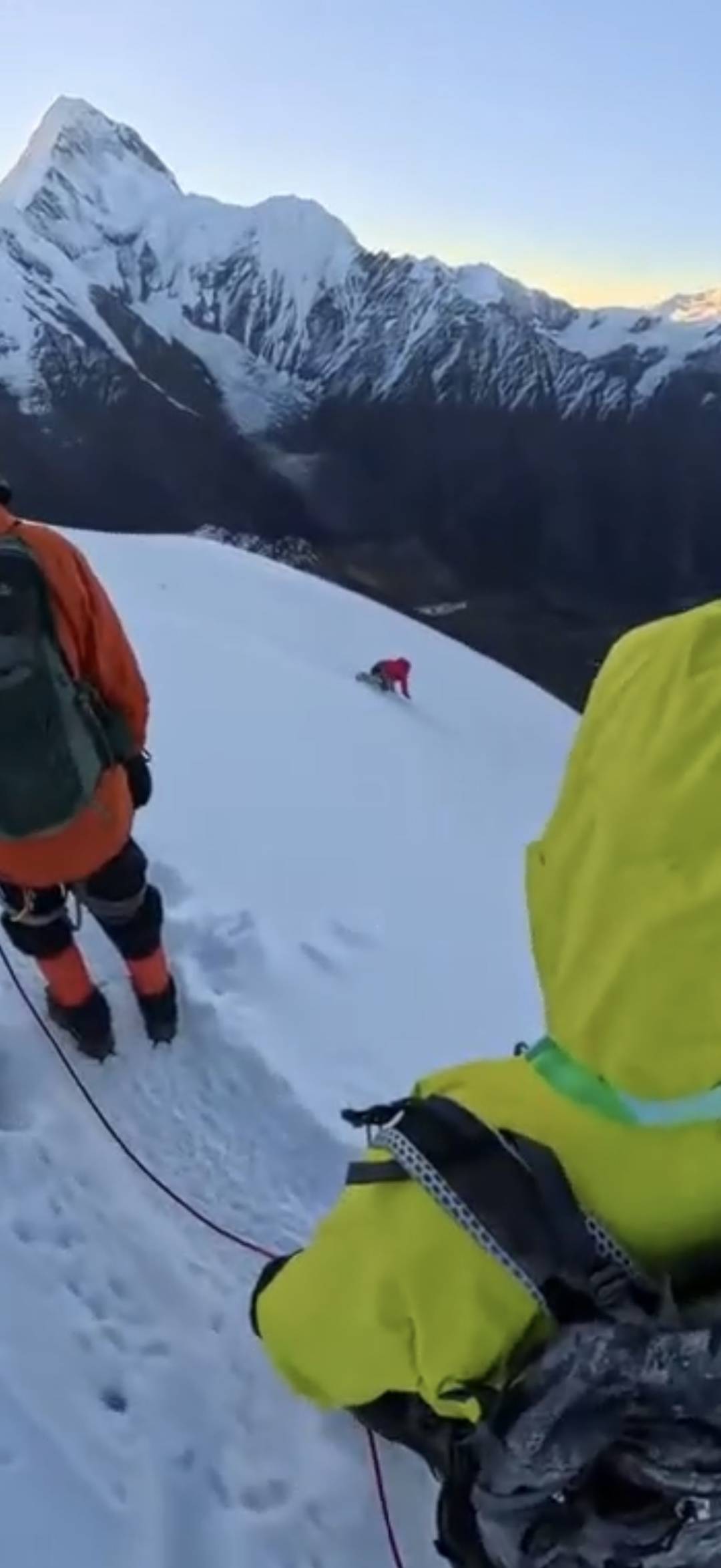 户外运动时, 封面新闻记